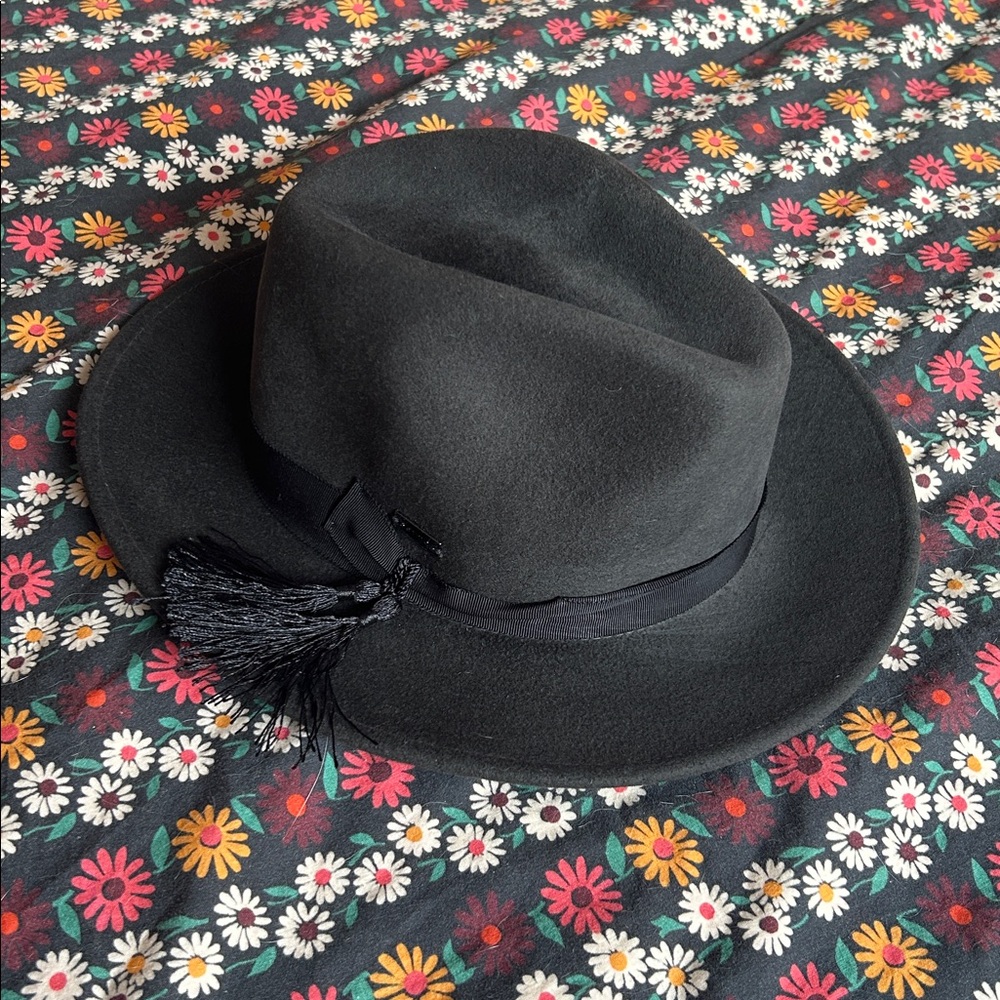 Betmar Black Hat
